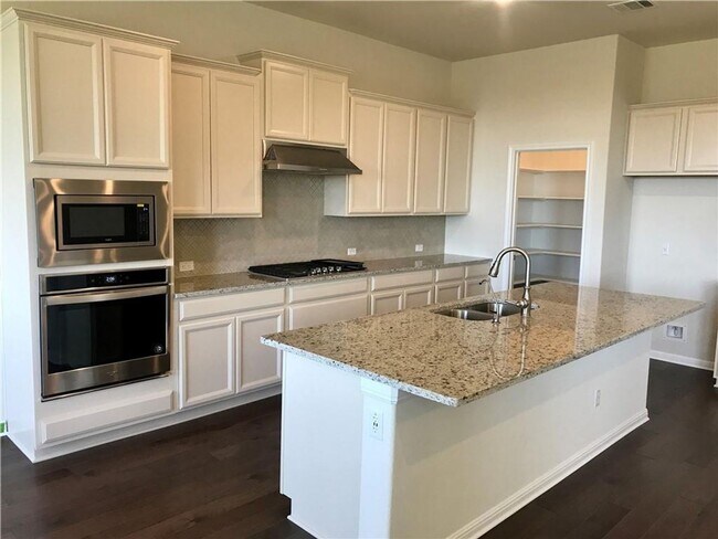 Building Photo - Brand New 4 bedroom One Story - Vista Vera...