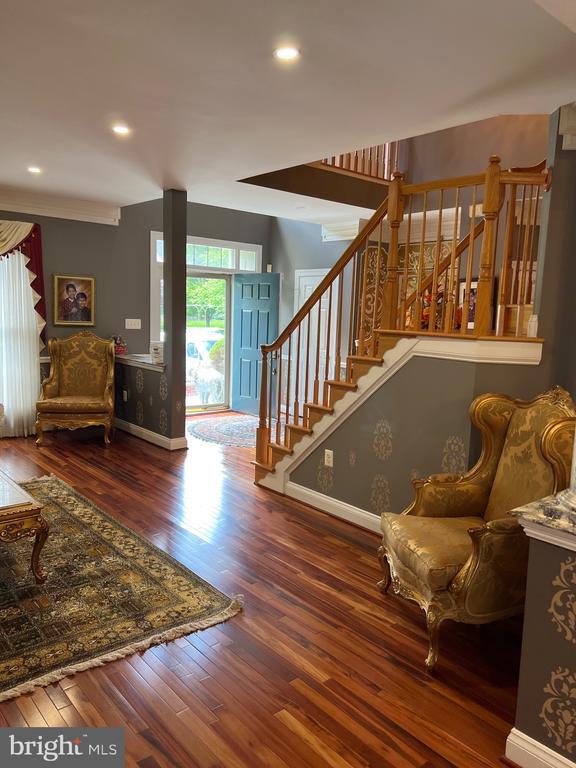 Building Photo - 3911 Arbor Crest Way