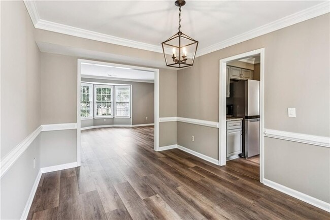 Building Photo - 52 Bridle Ln