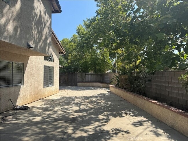 Building Photo - 2485 Sherwood Ln