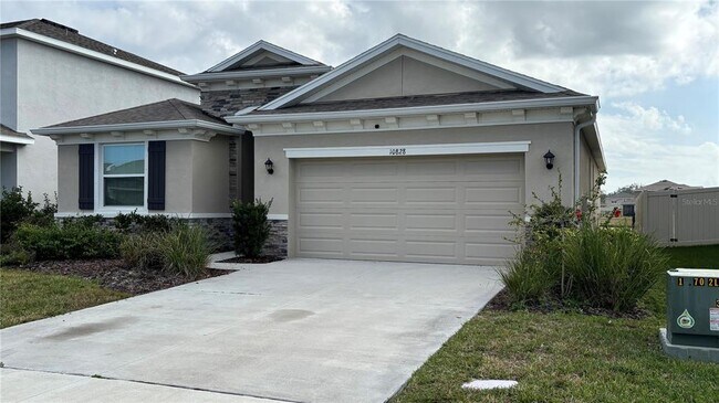 Building Photo - 10828 Charlotte Dr.