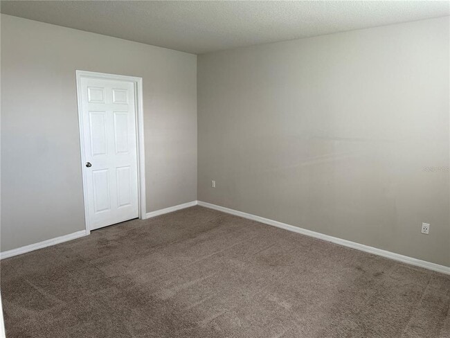 Building Photo - 5238 Meredrew Ln