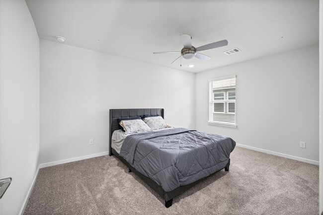 Building Photo - 8442 Harrington Grv Trl