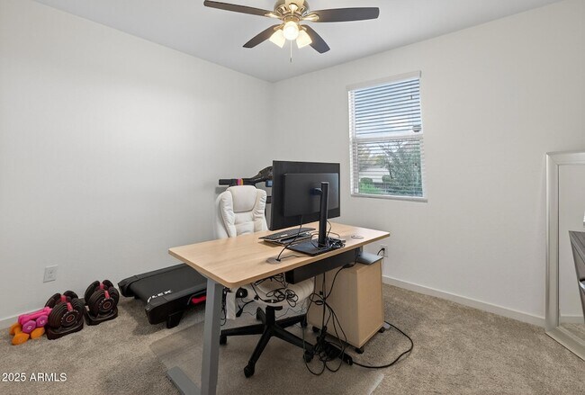 Building Photo - 36810 N Camarillo Dr