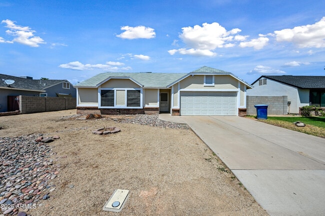 Primary Photo - 4632 W Gail Dr
