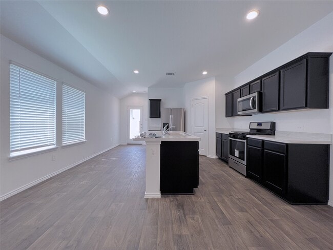 Building Photo - 21197 Alder Oaks Dr