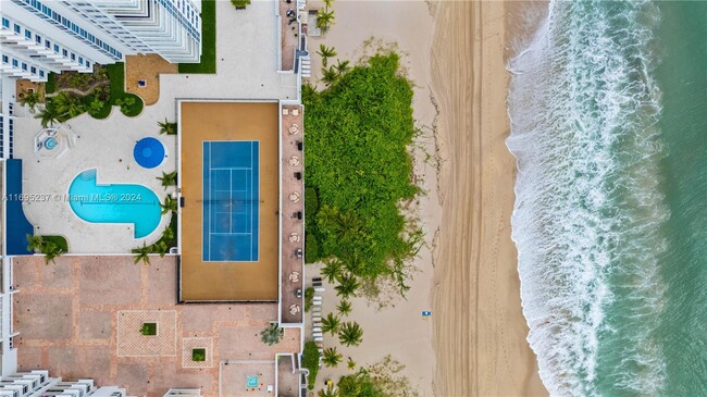 Building Photo - 1370 S Ocean Blvd