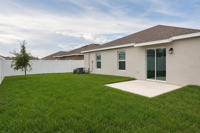 Building Photo - 338 Rustic Rail Dr