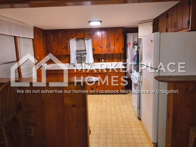 Building Photo - 31641 Highline Dr