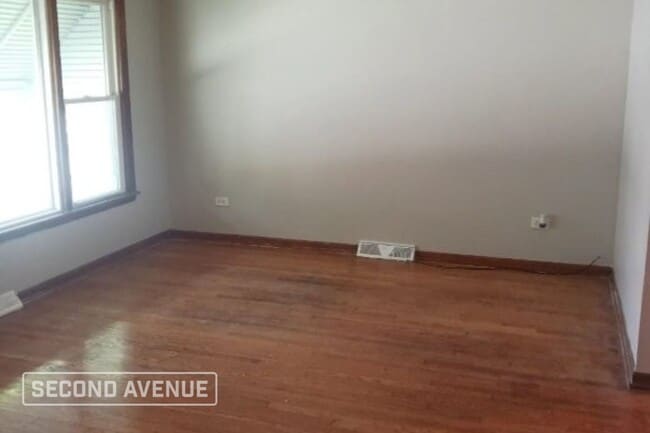 Building Photo - 11638 S Vincennes Ave