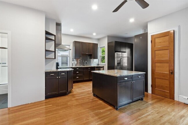 Building Photo - 240 Harrison Ave