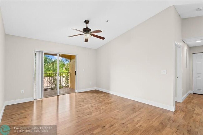 Building Photo - 5550 NW 61st St
