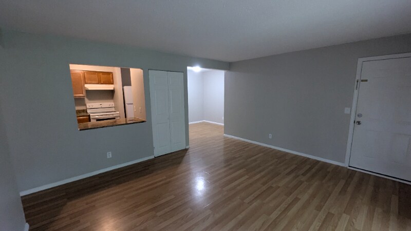 Building Photo - 2553 Brush Ct