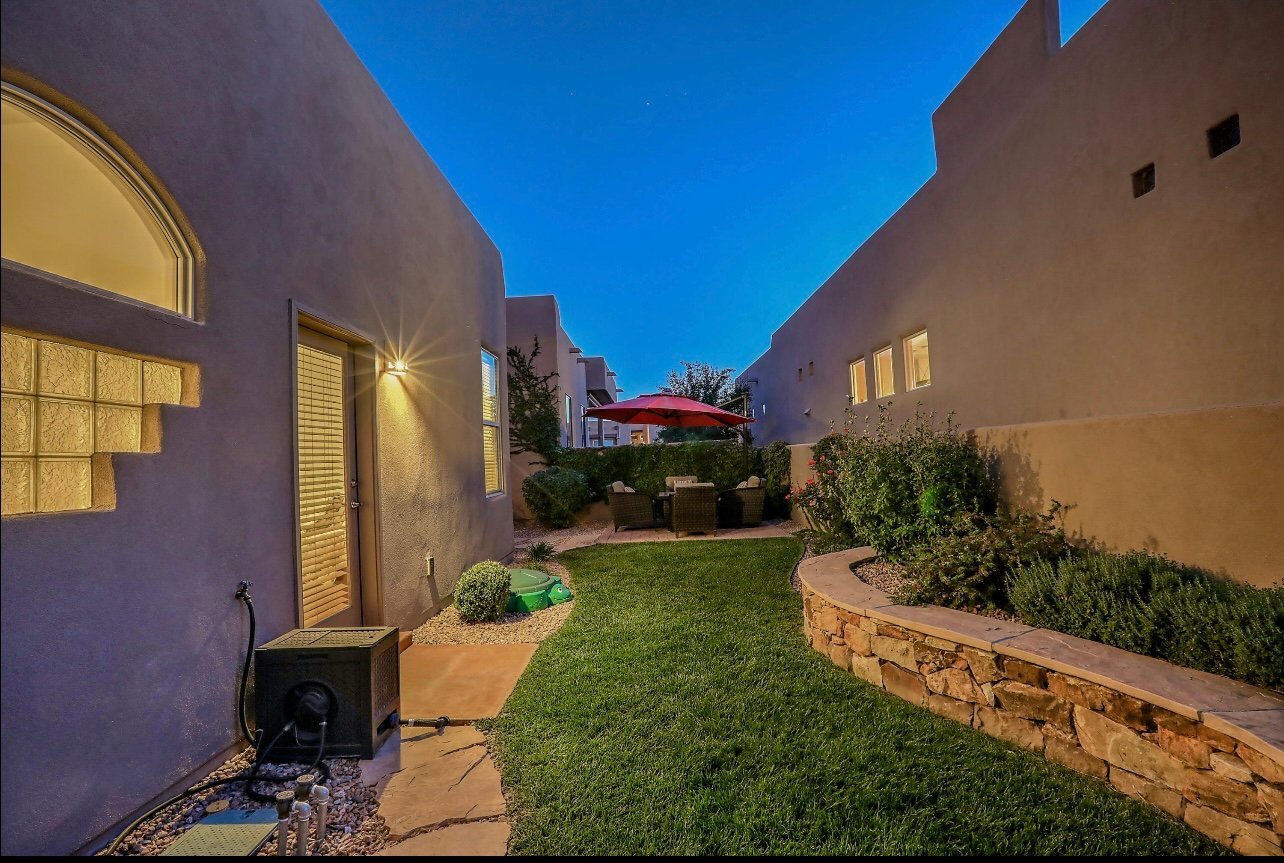 Building Photo - 6531 Agave Verde Way NE