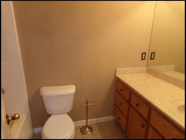 Building Photo - 109 Timberlake Dr