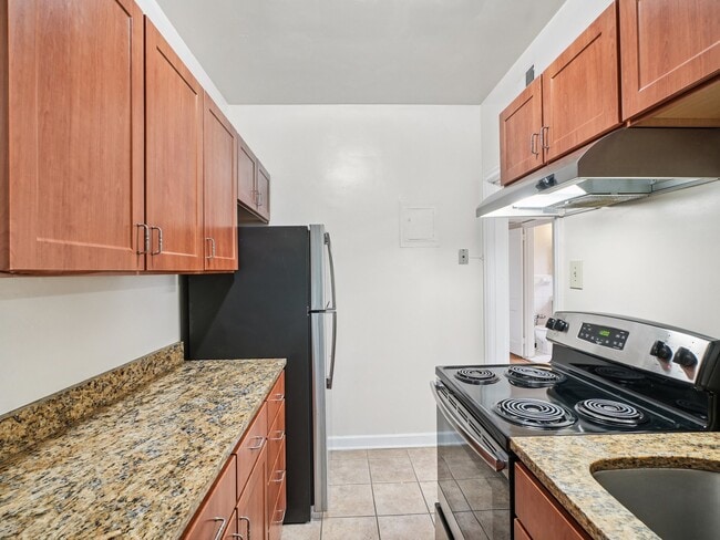 Floorplan - Cameron Court Apartments