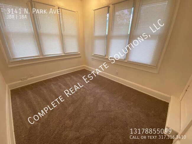 Building Photo - 3141 N Park Ave