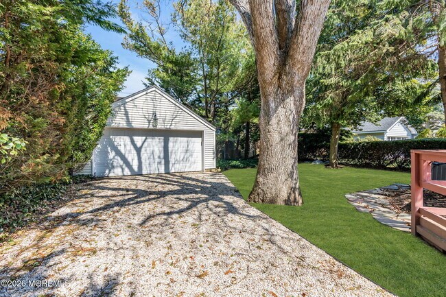 Building Photo - 111 Chicago Blvd