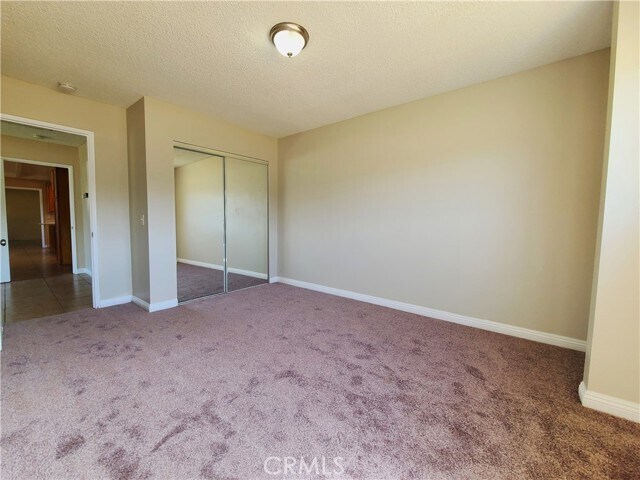 Building Photo - 13195 13195