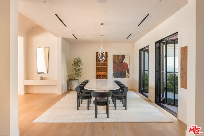 Building Photo - 24824 Pacific Coast Hwy