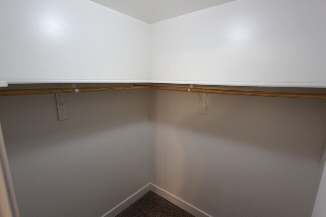 Building Photo - $500 off your 1st Month's rent! Home in Mo...