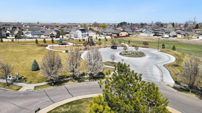 Building Photo - 260 Pawnee Rd