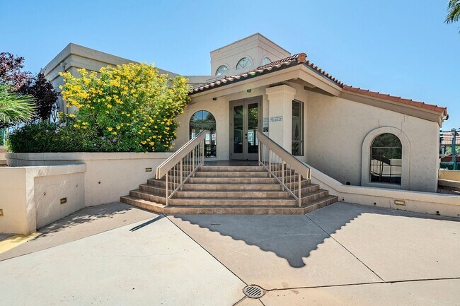 Building Photo - Racquet Club Condo – 1 Bedroom, 1 Bath