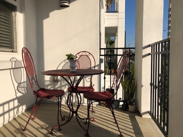 Private balcony! Views! - Parkview Living Apartments