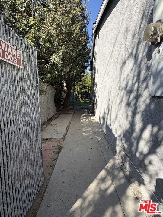 Building Photo - 18649 Chase St