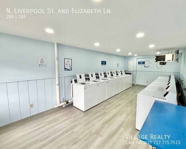 Building Photo - 25 N Liverpool St