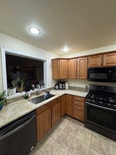 Building Photo - 114 Needlewood Dr