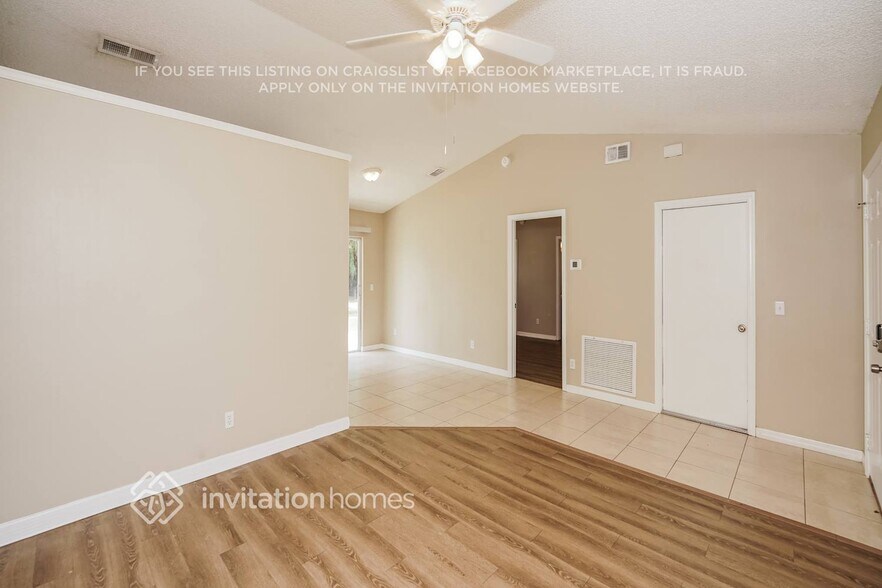 Building Photo - 2960 Etta Terrace