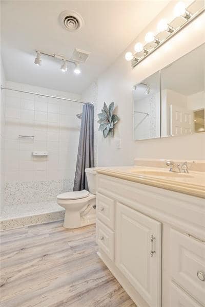 Building Photo - 133 Parkstone Way