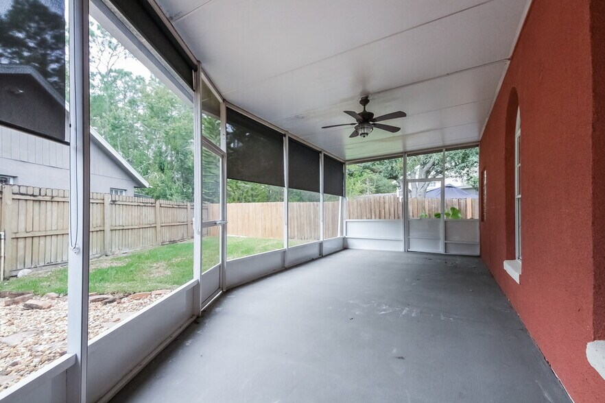 Building Photo - 1624 Sienna Ct