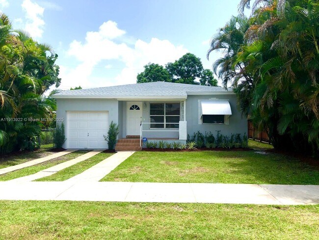 Primary Photo - 3915 SW 60th Ave