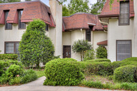 Building Photo - 324 Laurens St SW