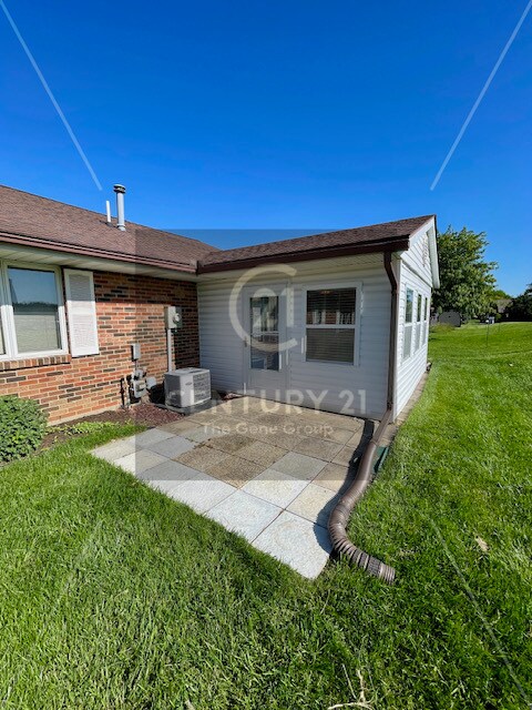 Building Photo - 323 Westview Dr