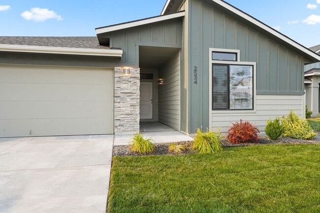 Building Photo - Gorgeous Single Level 4bd/2ba Kuna Home