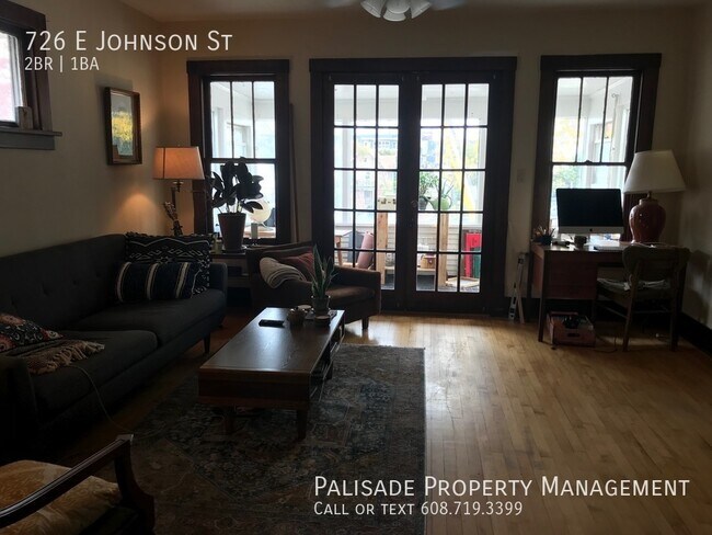 Building Photo - 726 E Johnson St