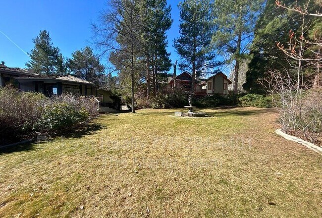 Building Photo - 2795 W Lake Ridge Shores