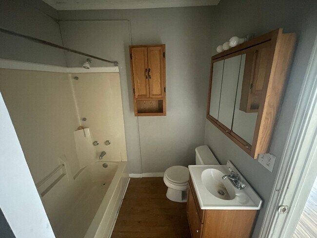 Building Photo - Single Family home in Camden, Indiana