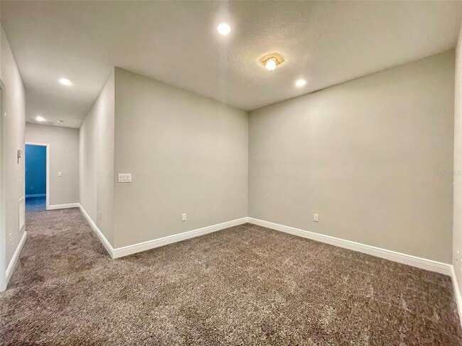 Building Photo - 2820 Grand Kemerton Pl