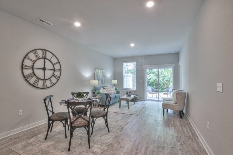Building Photo - 4218 Aragorn Way