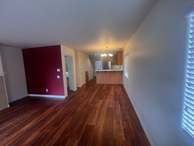 Building Photo - Move-In Ready Home in a Desirable Buellton Neighborhood