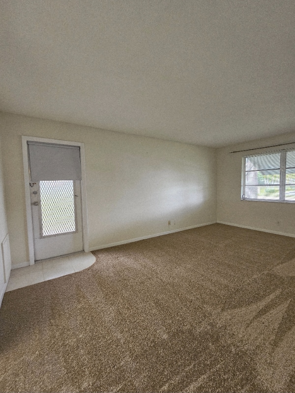 Building Photo - 277 W High Point Ct