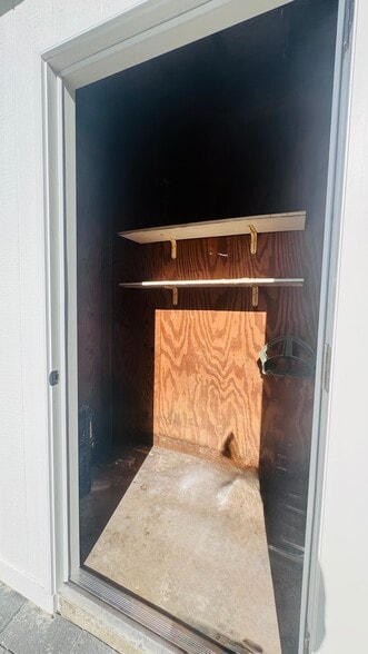 Building Photo - 1613 Winter Green Blvd