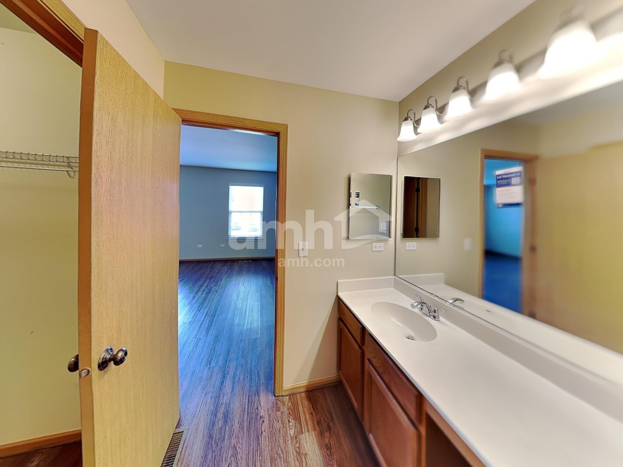 Building Photo - 4108 Klatt St
