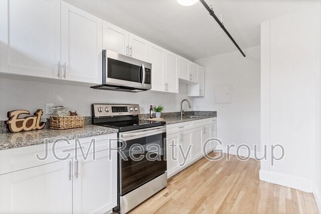 Primary Photo - 40 Butler Rd