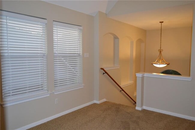 Building Photo - 17305 Montana Falls Dr