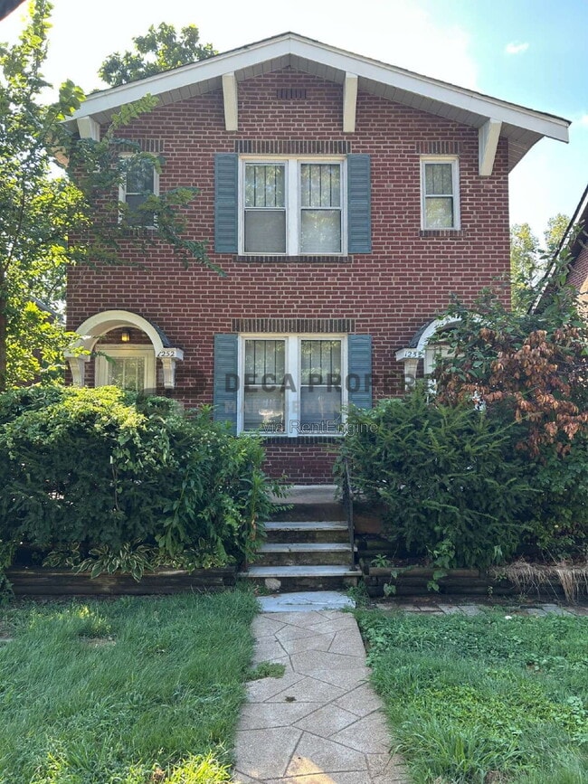 Building Photo - 1252 Moorlands Dr